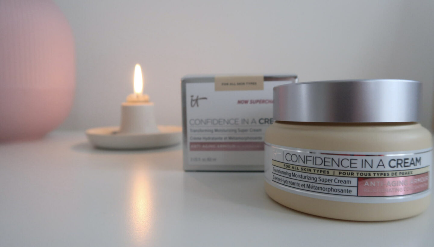 Revue: It Cosmetics Confidence in a Cream Anti-âge.