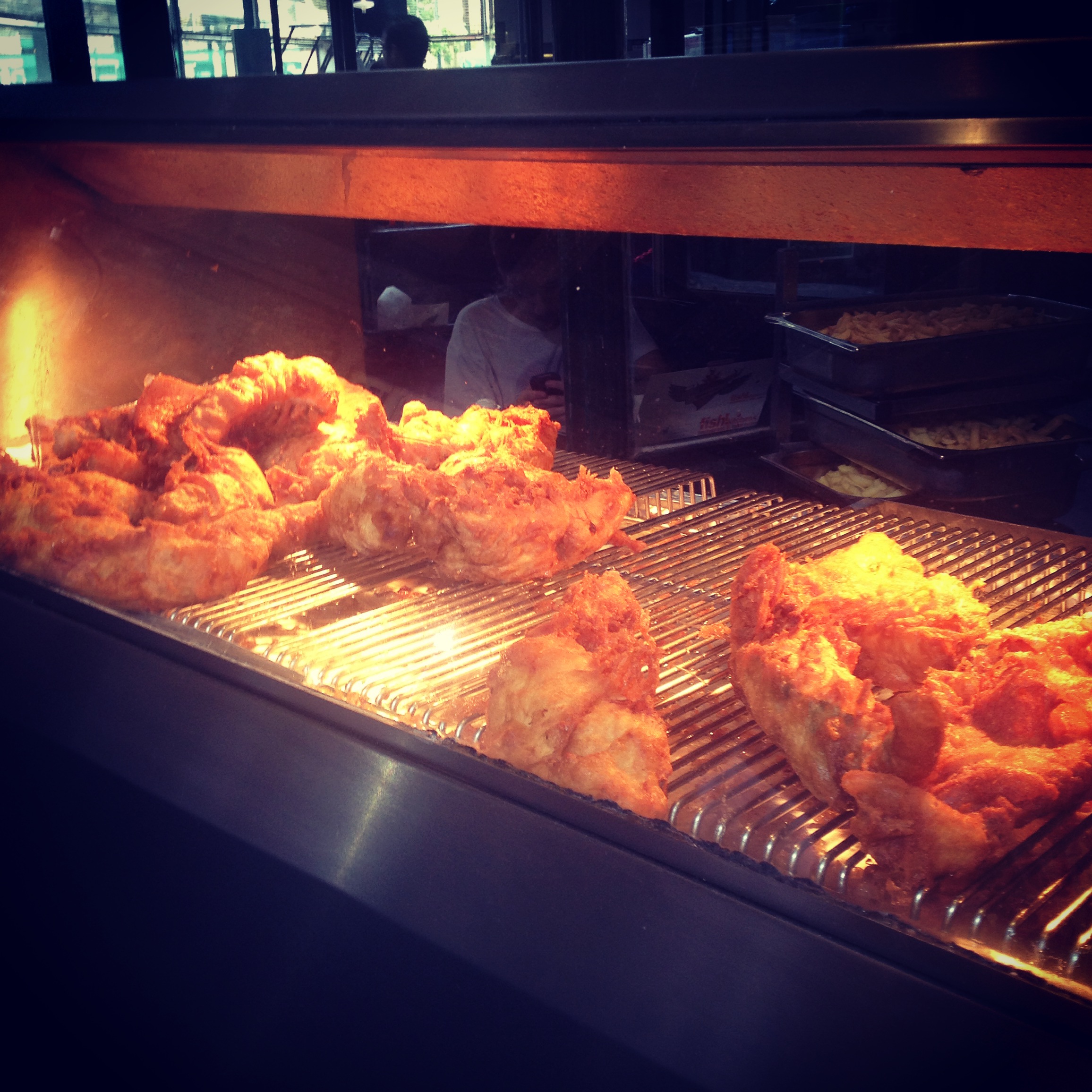 Fried lobsters... Didn't know what to think about it... - Des homards frits... Je suis restée perplexe... / Borough Market in London/ Pic by kiwikoo
