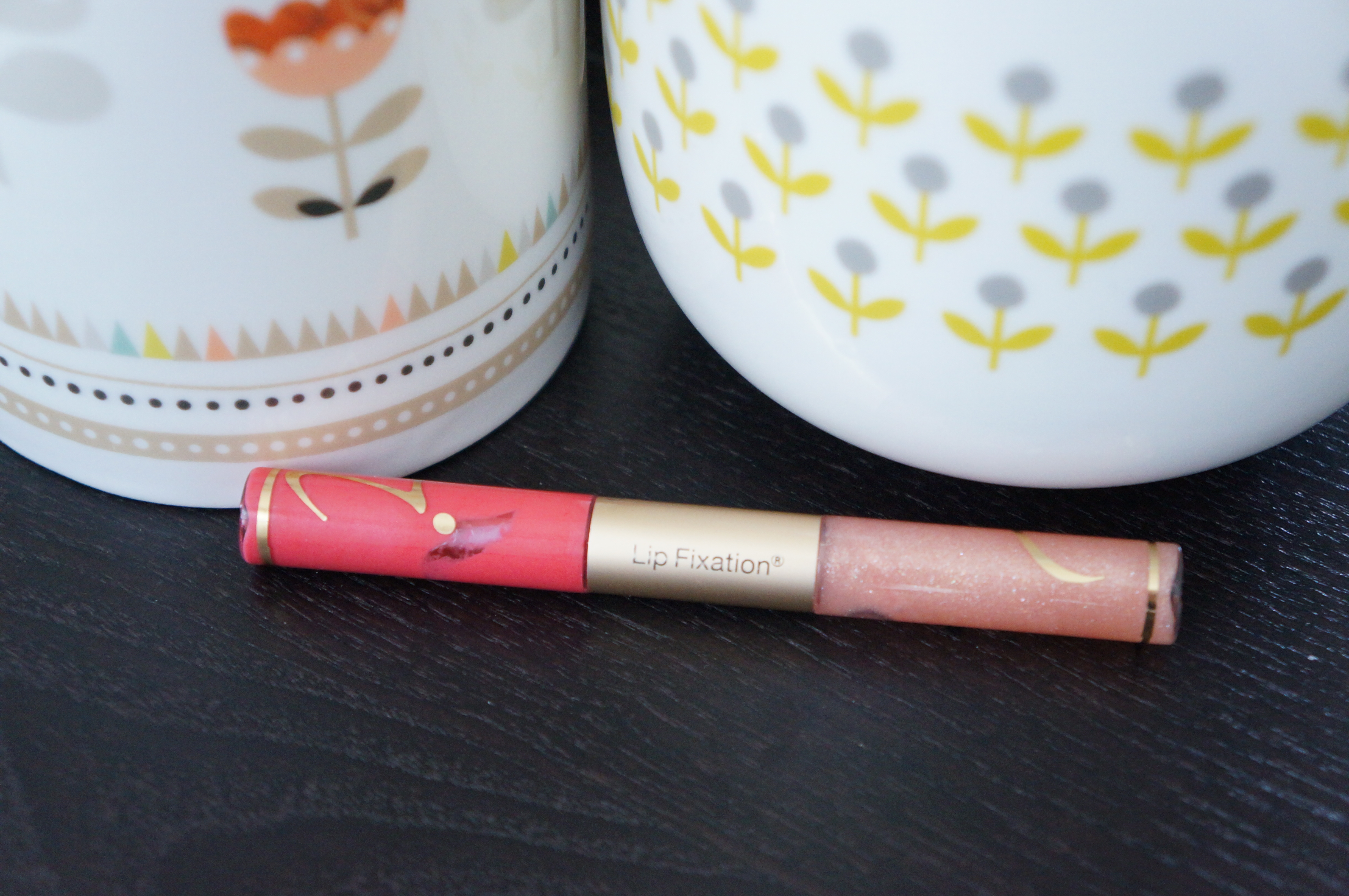 Lip Fixation by Jane Iredale in Craze/ Pic by kiwikoo.