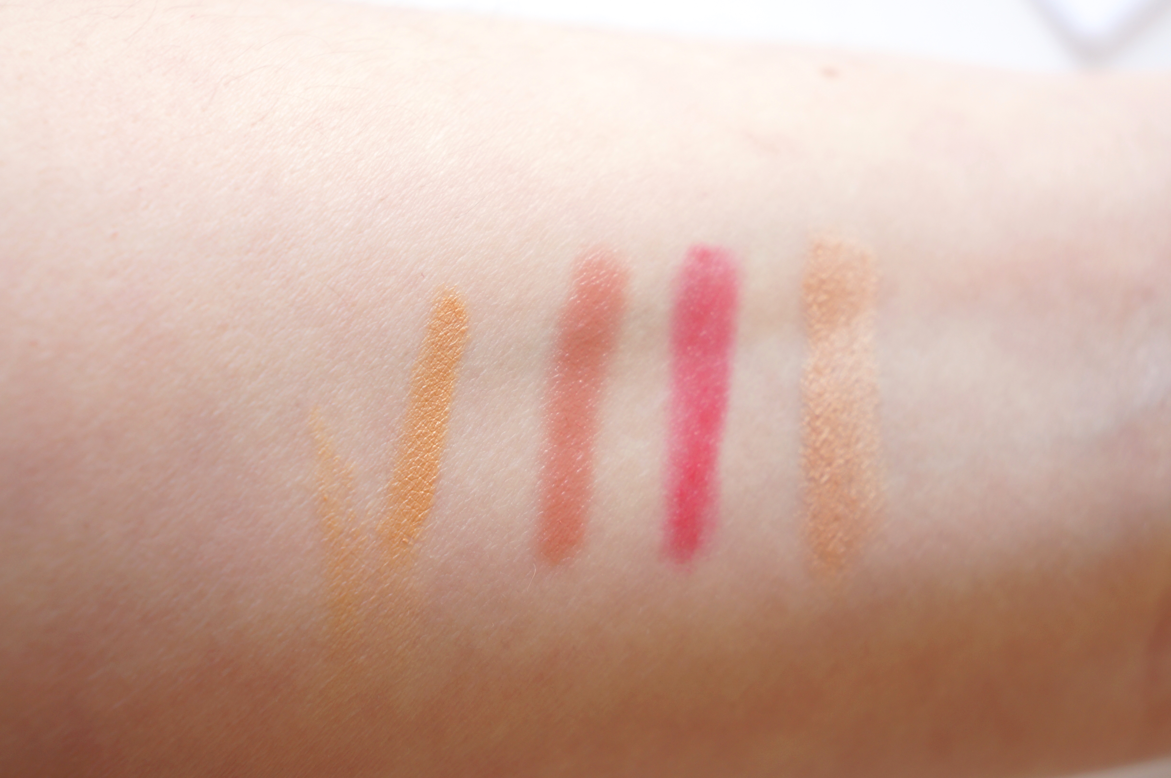 Left to right: Phyto-Concealer in shade 4, Phyto-Lip Twist in Litchi and Poppy and Phyto-Eye Twist in Pearl by Sisley/ Pic by 1FDLE.