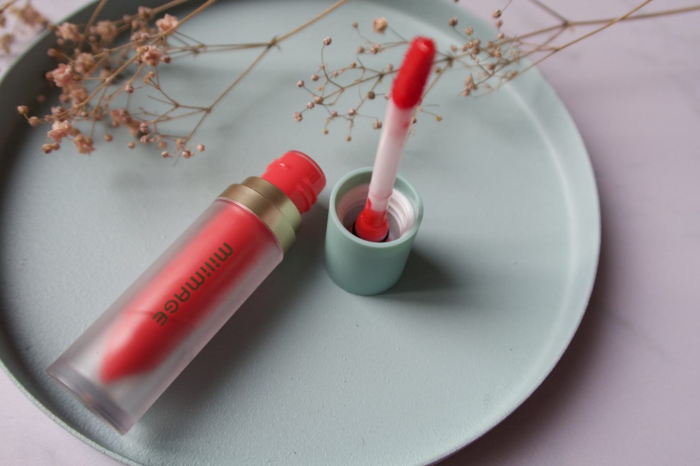 Milimage Water Rising Tint in "Peach Punch Red". #milimage #waterrisingtint #koreanmakeup #koreanlipstick