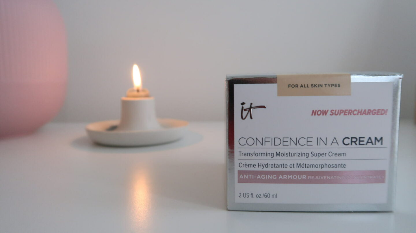 It Cosmetics Confidence in a Cream Anti-Aging Armour. #itcosmetics #antiage #soins #soindelapeau