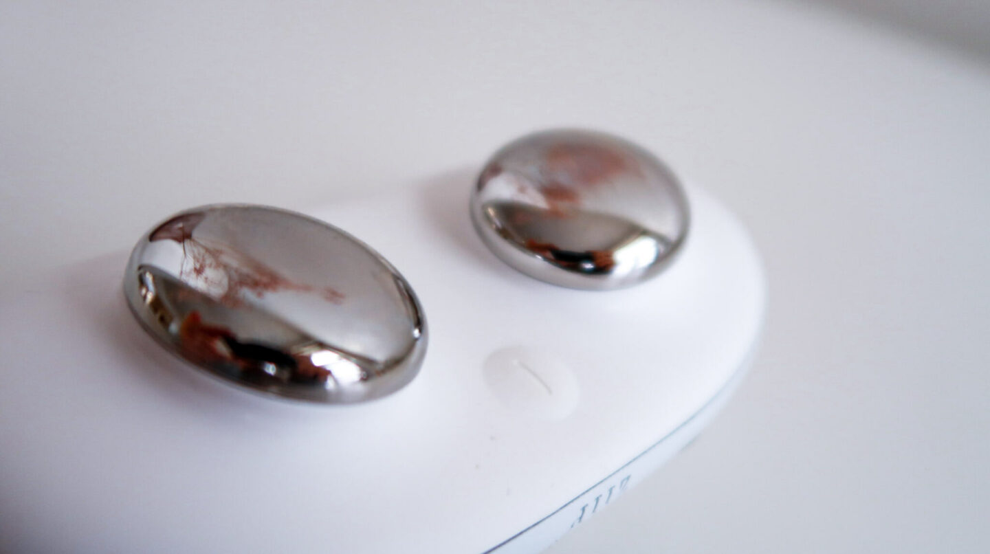 ZIIP Halo appareil anti-&acirc;ge &agrave; micro et nano courants. #antiage #ziip #ziiphalo #beautydevice #peau #soins 