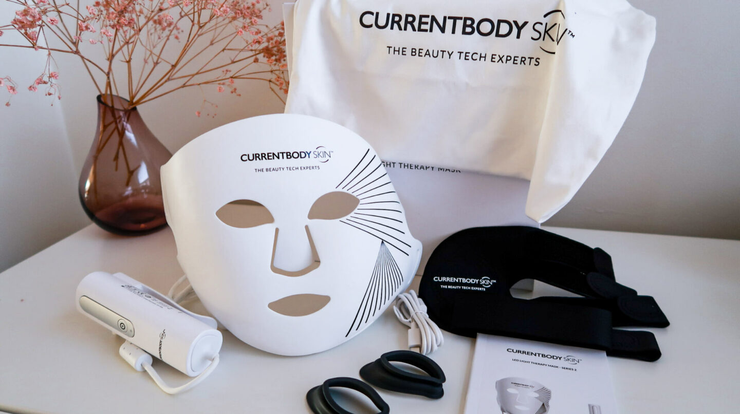Masque LED S&eacute;rie 2 Currentbody. #LEDmask #masqueLED #currentbody #soinsdelapeau #antiage #rosacee #beautydevice