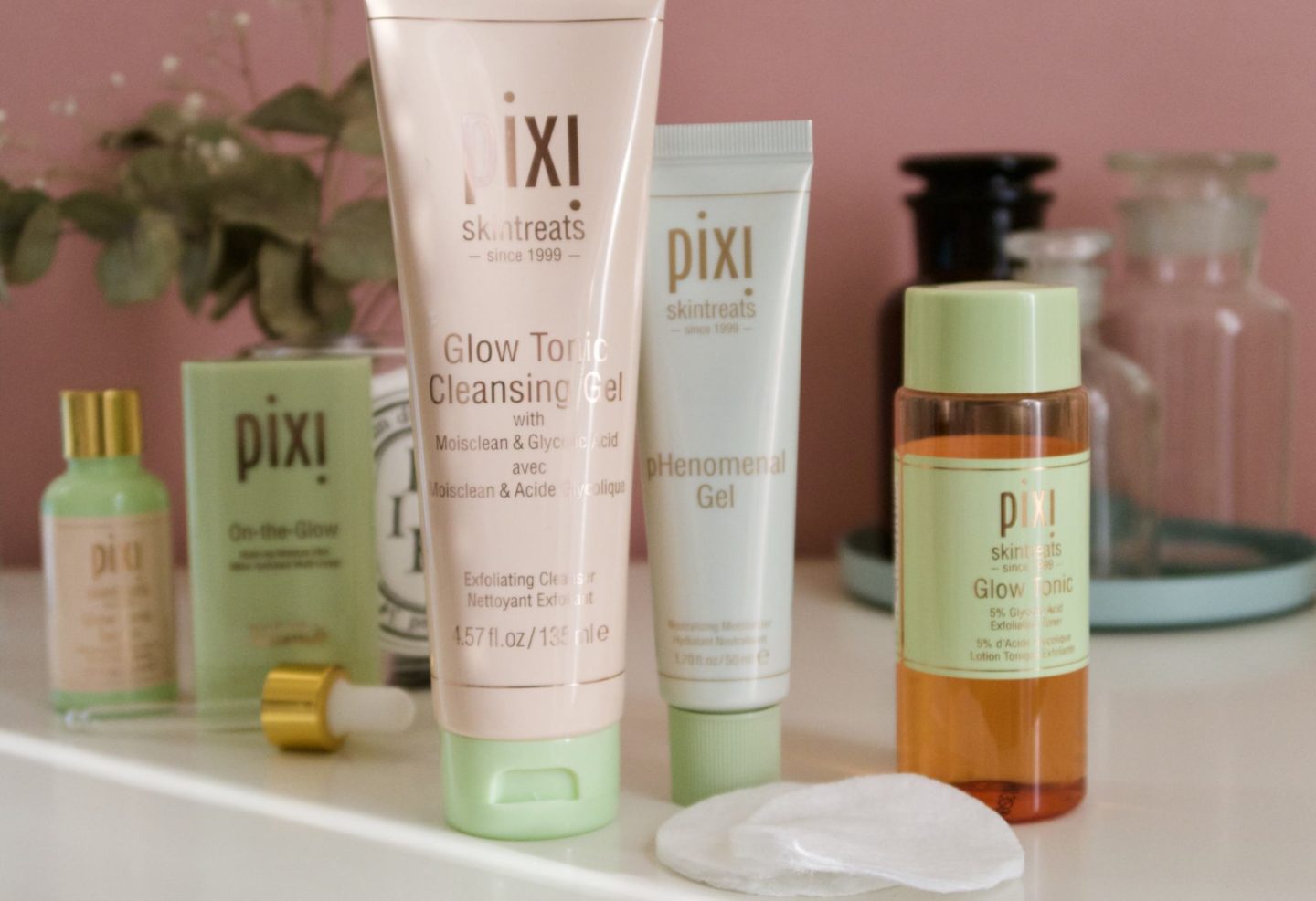 PIXI Glow Kit.